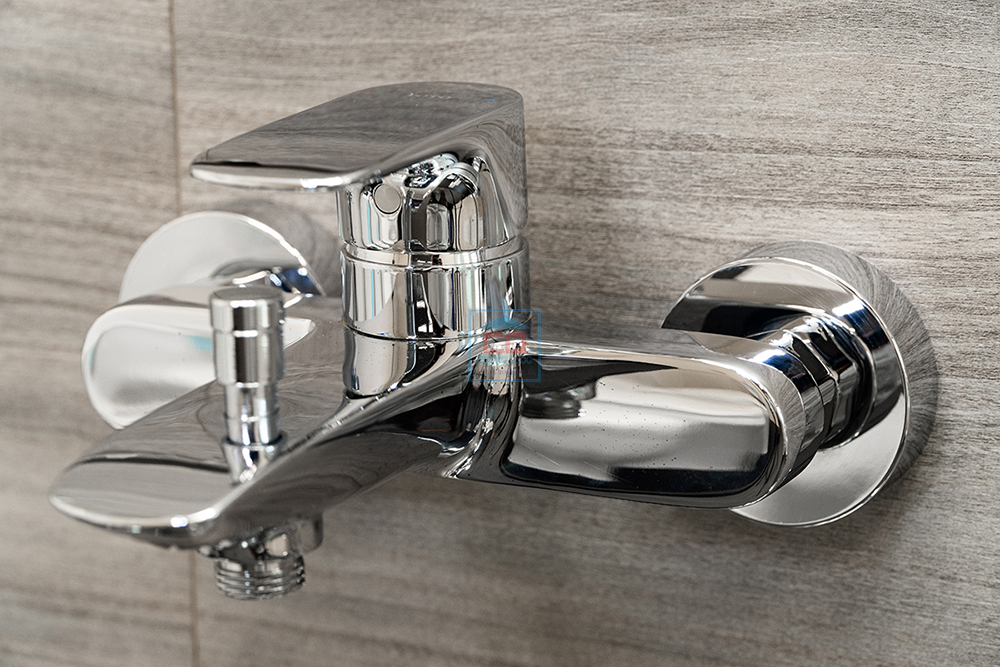 Van sen tắm TOTO TBG04302VA