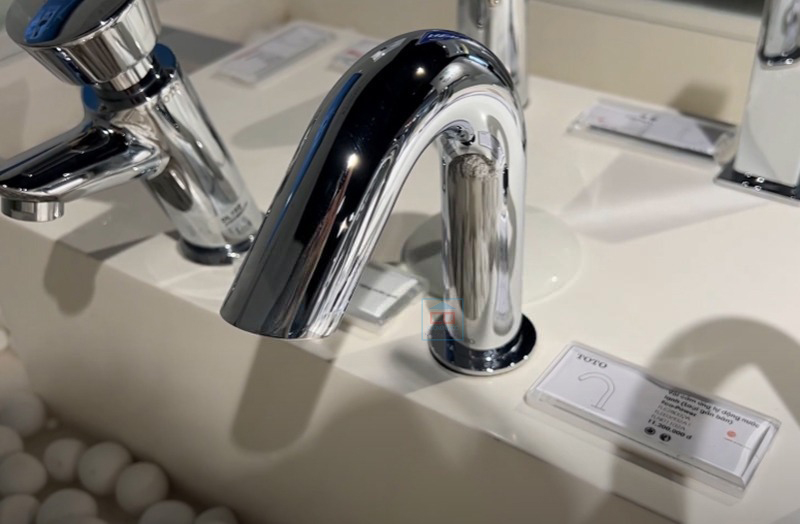 Vòi nước lạnh TOTO TLE28002V/TLE01502V/TLN01102A