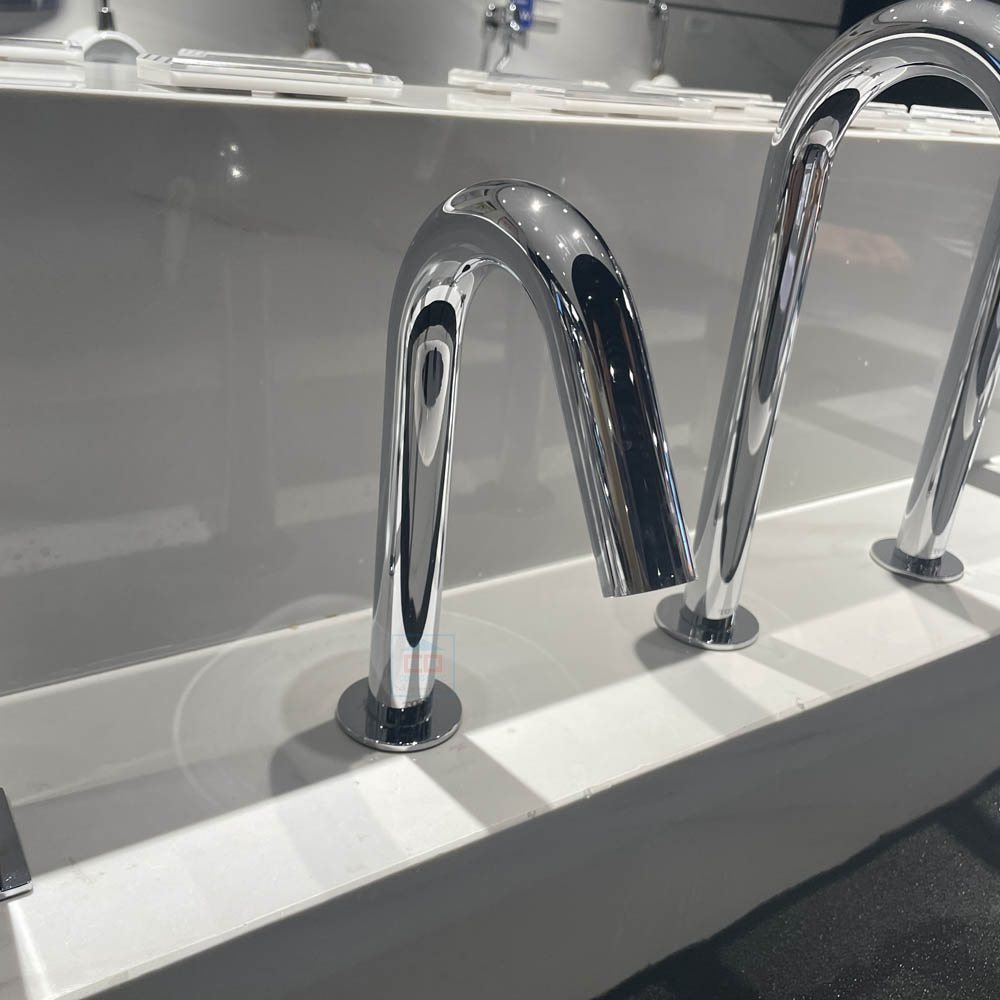 Vòi lavabo TOTO TLE26006A