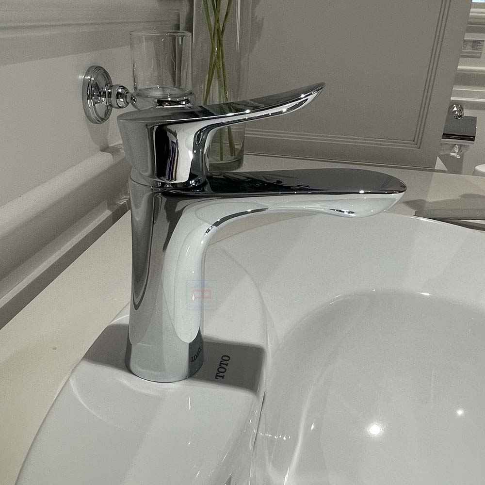 V&ograve;i chậu n&oacute;ng lạnh TOTO TLG01301V