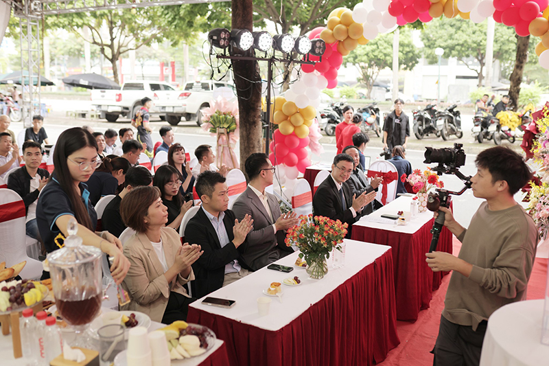 Khai trương showroom TOTO Cường Quốc