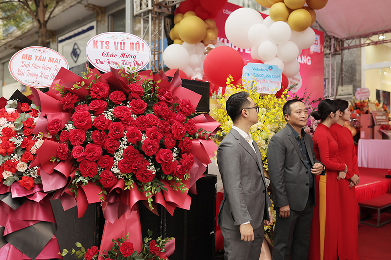 Khai trương showroom TOTO Cường Quốc