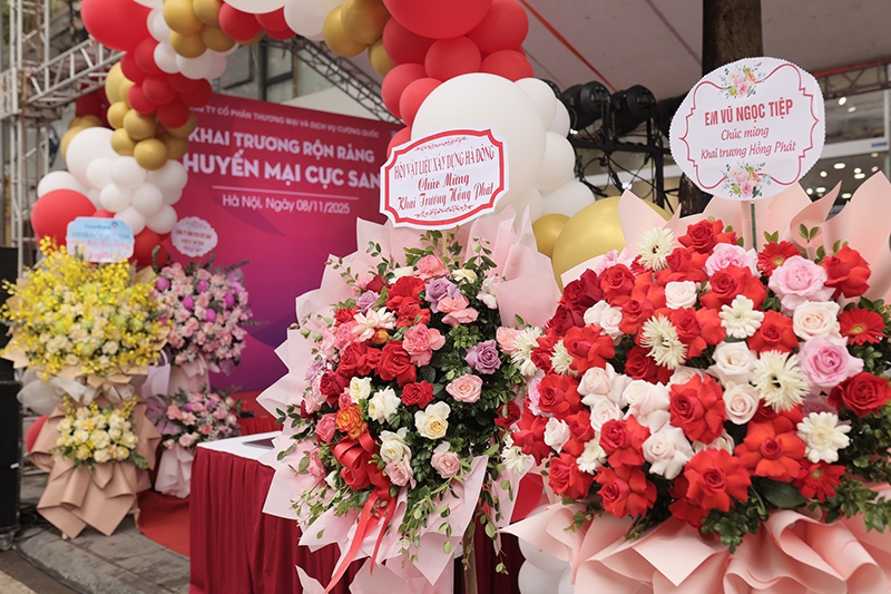 Khai trương showroom TOTO Cường Quốc