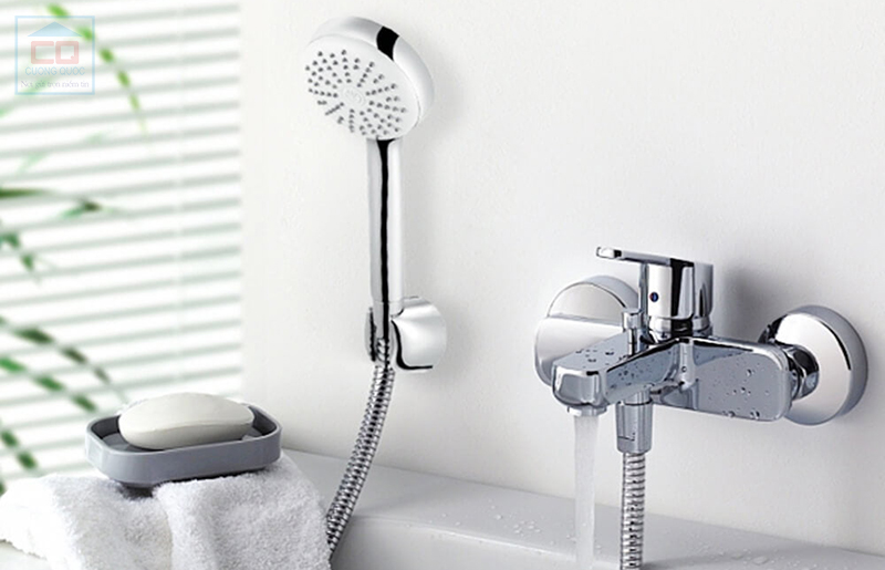 Các mẫu vòi sen tắm Viglacera Sanfi 5 chế độ