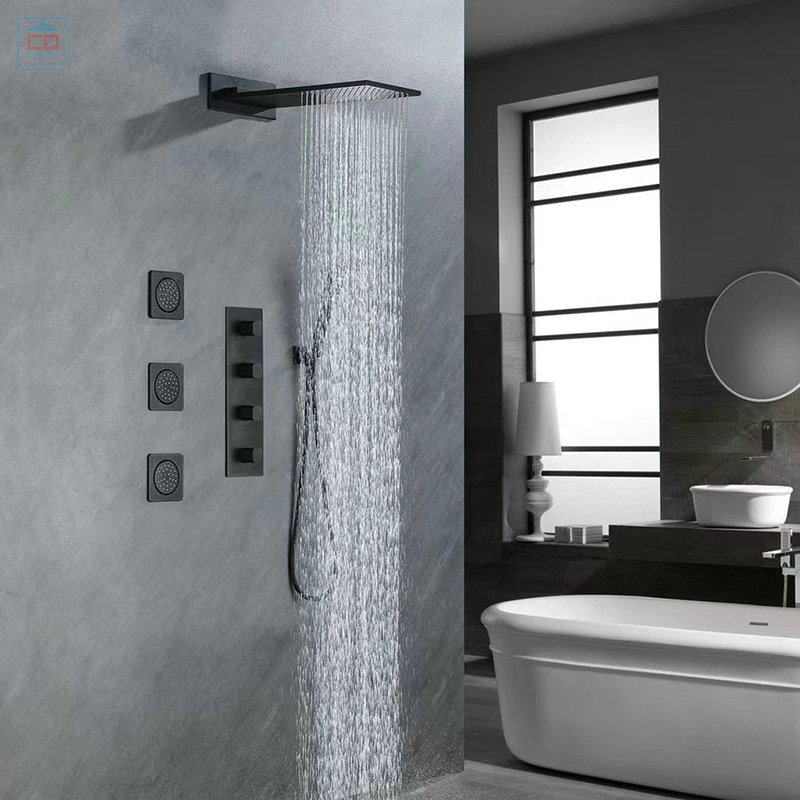 Sen tắm gắn tường