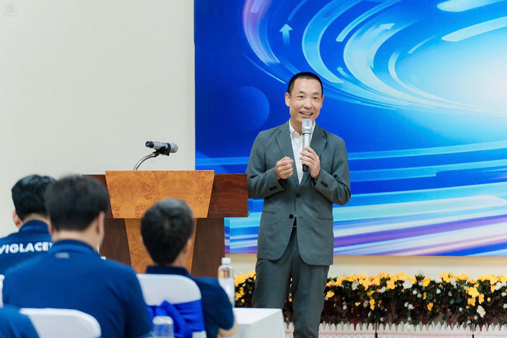 Cường Quốc tham gia hội nghị khách hàng Viglacera 2026