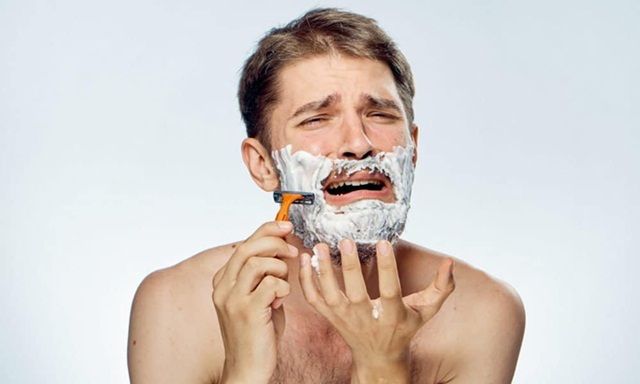 Dao cạo râu cũng tiềm ẩn các vi khuẩn