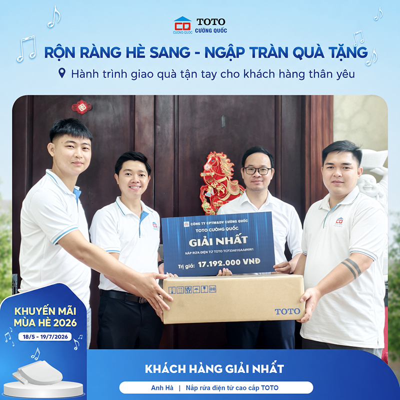Cường Quốc trao giải nhất cho khách hàng