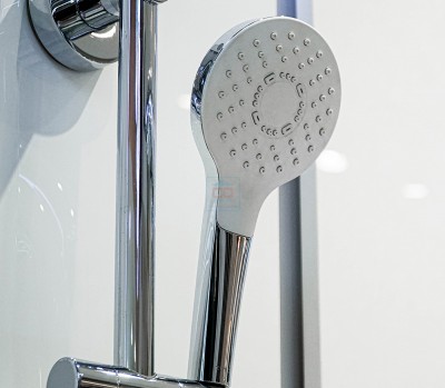 Sen tắm nóng lạnh TOTO TBS03302V/TBW01008A