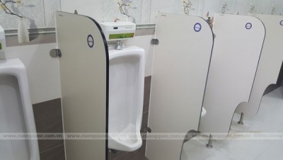 Vách ngăn bồn tiểu Smartech ST-A  (Hết hàng)