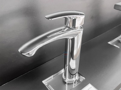 Vòi chậu gật gù nóng lạnh Toto TLG09303V