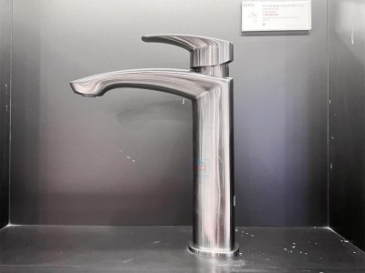 Vòi chậu gật gù nóng lạnh Toto TLG09303V
