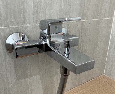 Van gật gù nóng lạnh Toto TBG10302VA (TBG10302V) ( GIÁ KM TÍNH TỪ 20/4- 17/5)