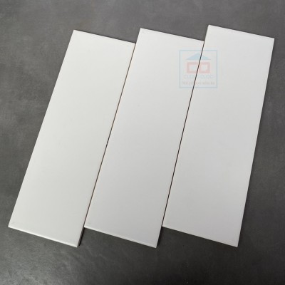 Gạch thẻ trắng mờ 10x30cm STA1306