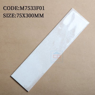 Gạch thẻ trắng bóng 75x300 mm M7533F01