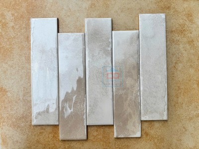 Gạch thẻ trắng bóng 75x300 mm M7533F01