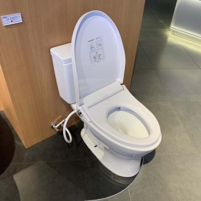 Bồn cầu 2 khối nắp cơ TOTO CS735DE4