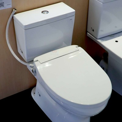 Bồn cầu 2 khối nắp cơ TOTO CS302DE2