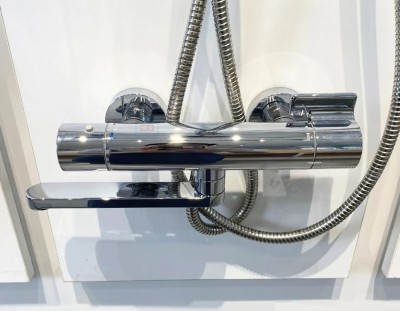 Sen tắm nhiệt độ TOTO TBV03427V/TBW02005A