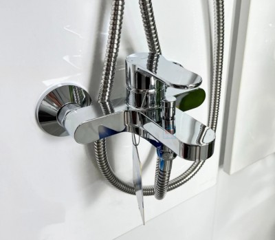 Củ sen tắm nóng lạnh TOTO TBS06302V