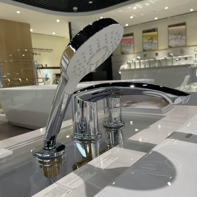 Vòi xả bồn nóng lạnh kèm sen tắm TOTO TBG09305A ( GIÁ KM TÍNH TỪ 20/4- 17/5)