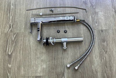 Vòi lavabo nóng lạnh TOTO TLS06305V
