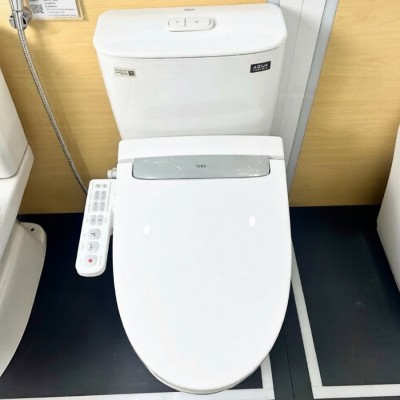 Bồn cầu Inax AC-602+CW-H20VN kèm nắp rửa điện tử