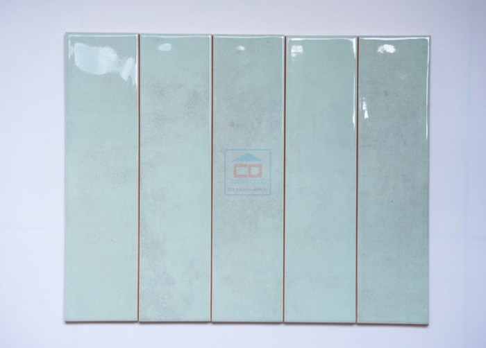 Gạch thẻ 75x300 mm bóng lượn DS75303